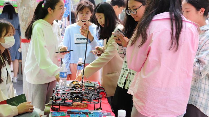 揭秘机器学习平台：功能差异与选型策略